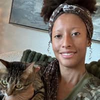 Sitter Profile Image: Kiana P.