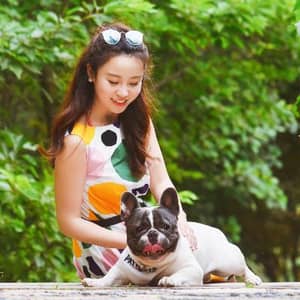 Sitter Profile Image: Junyao Z.