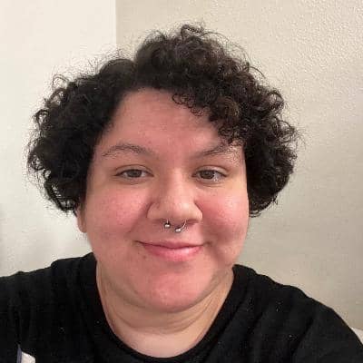 Sitter Profile Image: Kaya W.