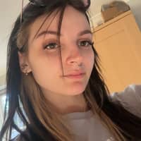 Sitter Profile Image: Imogen K.