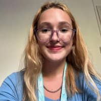 Sitter Profile Image: Amelia D.