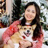 Sitter Profile Image: Vy N.