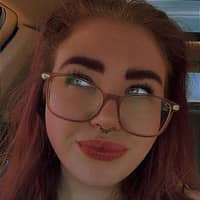 Sitter Profile Image: Lauren F.