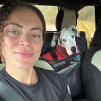 Sitter Profile Image: Alia N.