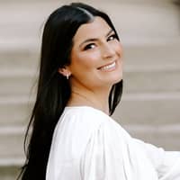 Sitter Profile Image: Emma J.