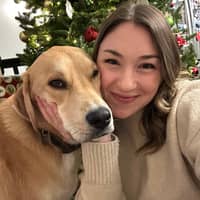 Sitter Profile Image: Nicole P.