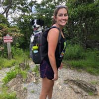 Sitter Profile Image: Sarah T.