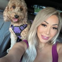 Sitter Profile Image: Jazmin V.