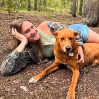 Sitter Profile Image: Leanne U.