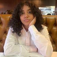 Sitter Profile Image: Leah G.