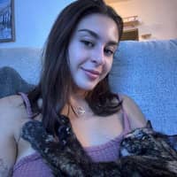 Sitter Profile Image: Katelyn L.