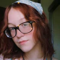Sitter Profile Image: Desiree ''Dakota'' D.