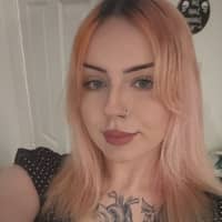 Sitter Profile Image: Hannah M.