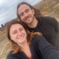 Sitter Profile Image: Emily & Jason D.