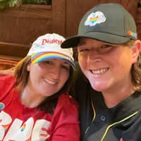 Sitter Profile Image: Michelle & Kelly T.