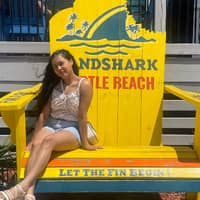 Sitter Profile Image: Erika Z.