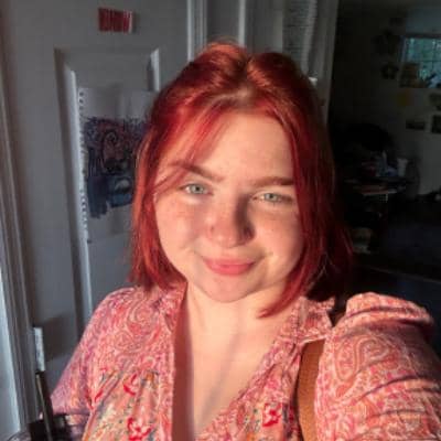 Sitter Profile Image: Caysey W.