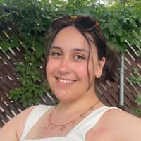 Sitter Profile Image: Angelina C.