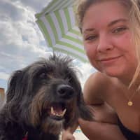 Sitter Profile Image: Emma G.