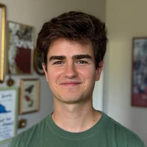 Sitter Profile Image: Evan H.