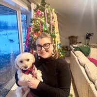 Sitter Profile Image: Taylor E.