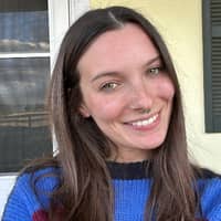 Sitter Profile Image: Taylor S.