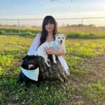 Sitter Profile Image: Roxanna Z.