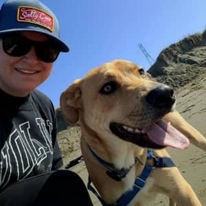 Sitter Profile Image: Danielle G.