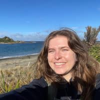 Sitter Profile Image: Emma T.