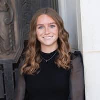 Sitter Profile Image: Caitlin D.