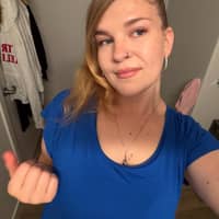 Sitter Profile Image: Ariana H.