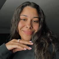 Sitter Profile Image: Theresa A.