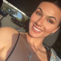 Sitter Profile Image: Elisa C.