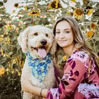 Sitter Profile Image: delaney v.