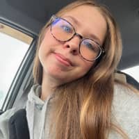 Sitter Profile Image: Desirae C.