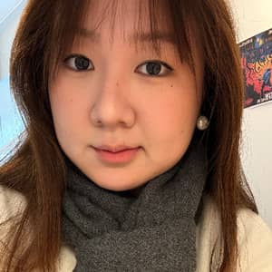 Sitter Profile Image: Zihan G.