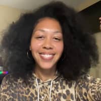 Sitter Profile Image: Zoie R.