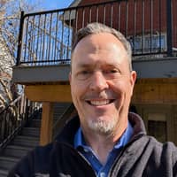 Sitter Profile Image: Stuart &  Tracie E.