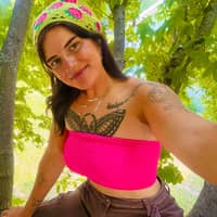 Sitter Profile Image: Zoe H.