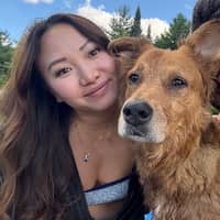 Sitter Profile Image: Mandy L.