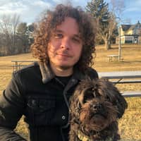 Sitter Profile Image: Damien L.