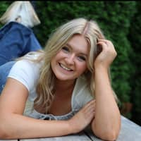 Sitter Profile Image: Lexus L.