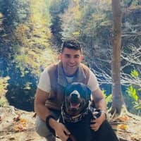 Sitter Profile Image: Zachary L.