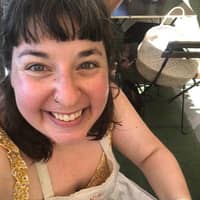 Sitterprofilbild: Elyse K.