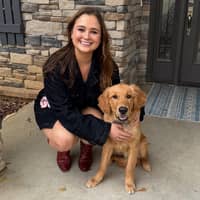 Sitter Profile Image: Eliane V.