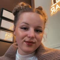 Sitter Profile Image: Alyssa B.