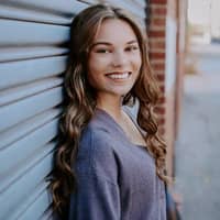 Sitter Profile Image: Samantha J.