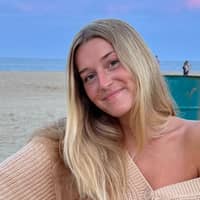 Sitter Profile Image: Caroline P.