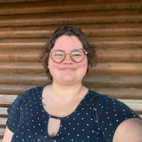 Sitter Profile Image: Linda K.