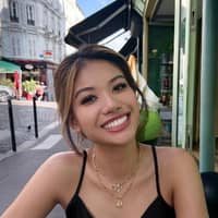 Sitter Profile Image: Nicole G.